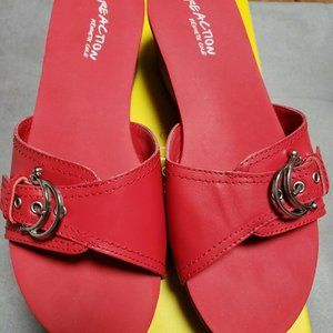 KENNETH COLE REACTION INSIDER2 Red Slide ~ 9M~NEW!